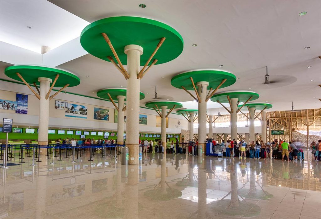 Aeropuerto Internacional de Punta Cana - International Airport (PUJ), La Altagracia, República Dominicana 24