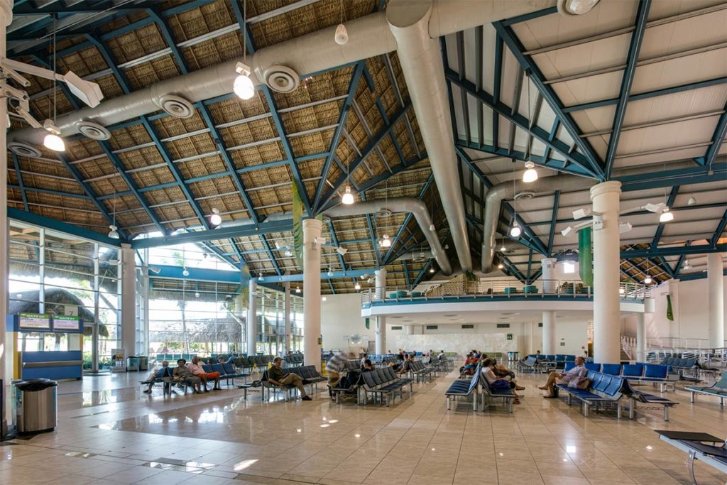 Aeropuerto Internacional de Punta Cana - International Airport (PUJ), La Altagracia, República Dominicana 25
