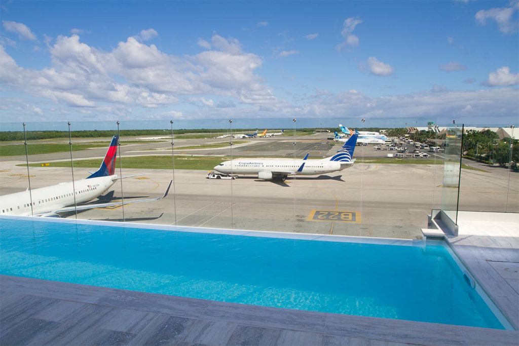 Aeropuerto Internacional de Punta Cana - International Airport (PUJ), La Altagracia, República Dominicana 37