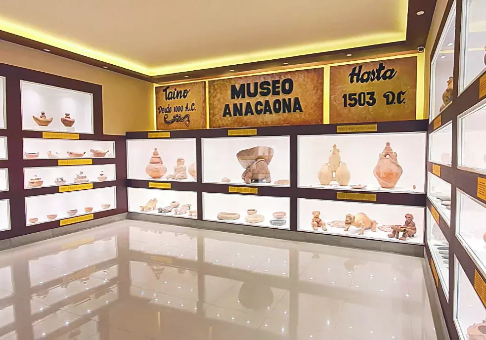 Museo Anacaona exhibe unas 800 piezas del arte taíno