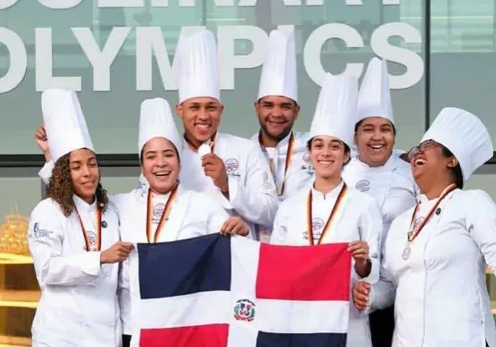 equipo-dominicano-gana-plata-en-olimpiadas-culinarias-ika-focus-min0.01-0.3-896-504